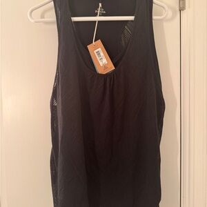 Black Sleeveless Top